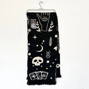 Docofil Halloween Spooky Evil Eye Tarot Selene Goddess Lunar Moon Stars Fringe T